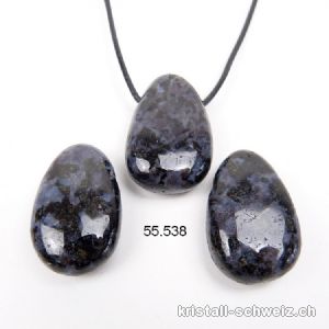 Gabbro 3 cm gebohrt mit Lederband zum Binden