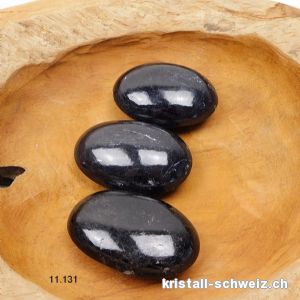 Turmalin schwarz - Schörl, Seifenstein 6 - 6,5 x 4,5 - 5 cm. 140 - 145 Gramm
