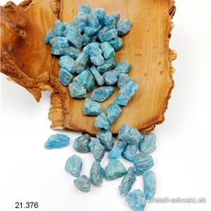Apatit blau roh aus Madagaskar 1 bis 2 cm. Grösse S