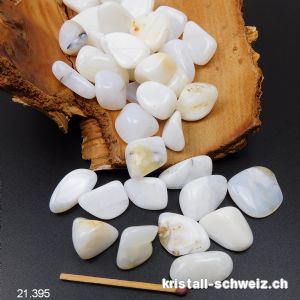 Opal - Andenopal weiss mit natürlichen Einschlüssen 1,2 - 1,5 cm. Größe XS