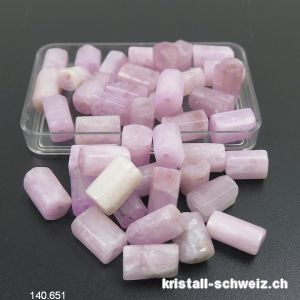 Kunzit rosa - beige, gebohrtes Rohr 7 - 10 x 5 - 7 mm. Sonderangebot