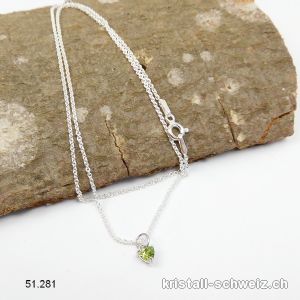 Anhänger Peridot mit Ankerkette aus 925 Silber. L. 40 cm