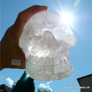 Schädel Bergkristall, L. 12 cm x H. 8,7 cm. Einzelnes Stück 1,3 kilo
