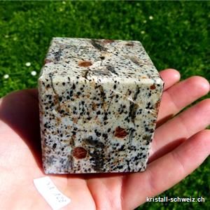 Granat in Gneis Matrix Würfel 5 x 5 cm. Einzelstück