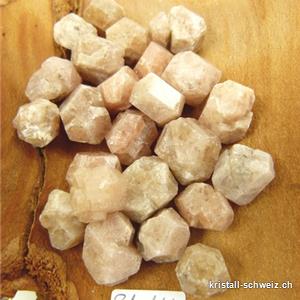 Granat Grossular beige-Lachs roh, Größe S - M