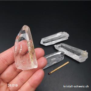 Bergkristall rohe Spitze 5 bis 6 cm, 32 - 40 Gramm