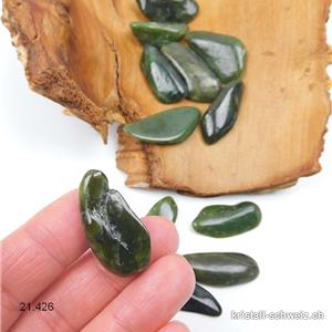 Nephrit Jade dunkelgrün 2,5 - 3 cm / 3 - 5 Gramm