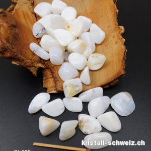 Opal - Andenopal weiss mit natürlichen Einschlüssen 1,2 - 1,5 cm. Größe XS