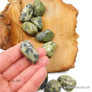 Rhyolith grün halbpoliert aus Australien 2,5 - 3 cm. Größe M-L