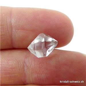 Herkimer Diamant, New Yorker Mine. 2,2 Karat, 10 x 7 x 5 mm. Unikat