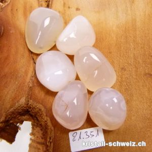 Chalcedon Beige-Rosa 2 bis 3 cm. Größe M