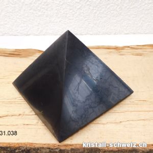 Pyramid Schungit 10 cm x H. 6,5 cm, 550 - 600 Gramm