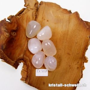 Chalcedon Beige-Rosa 2 bis 3 cm. Größe M