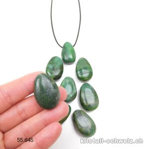 Prasem - Afrika Jade 3 cm, gebohrt mit Lederband. SONDERANGEBOT