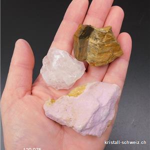 Entdeckungskiste mit 3 rohe Steinen