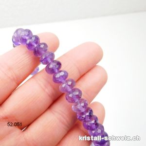 Armband Amethyst facettierte Buttons 8 - 9 mm, elastisch 18,5 - 19 cm