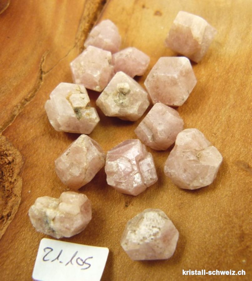 Granat Grossular rosa roh, Größe M