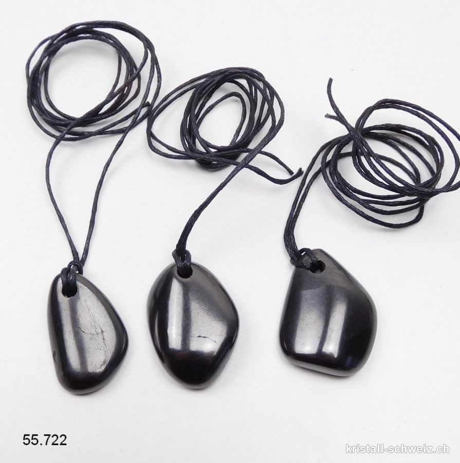 Schungit 3 - 3,5 cm gebohrt mit Stoffband