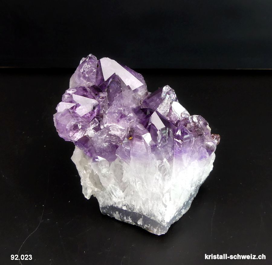 Amethyst aus Brasilien, Gruppe. Einzelstück 202 Gramm