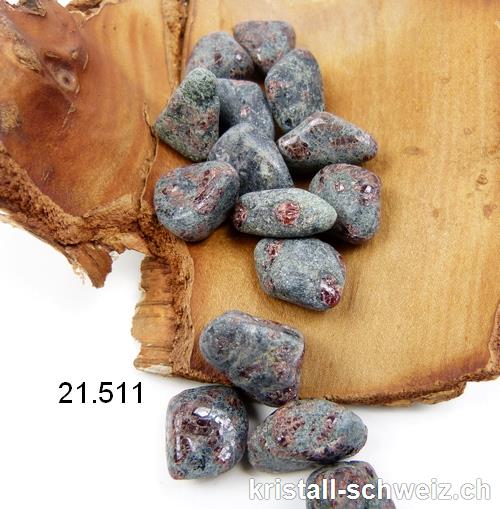 Granat Almandin - Pyroxenit, halbpoliert. Größe M