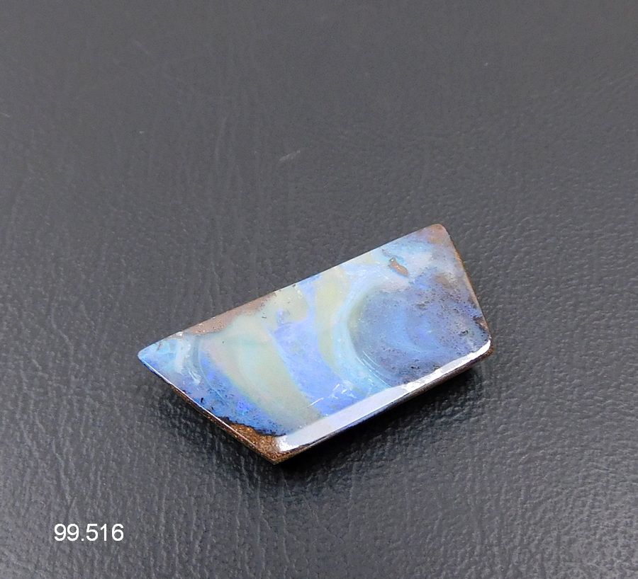 Australian Boulder Opal. Unikat 11.15 Karat
