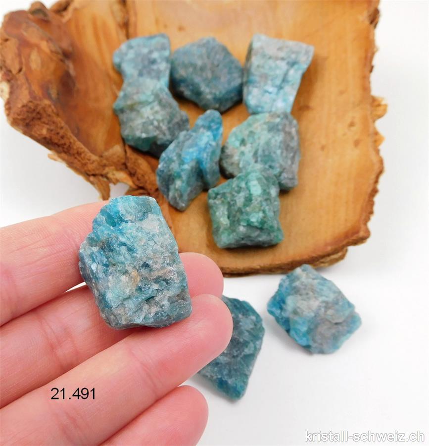 Apatit blau roh aus Madagaskar 8 bis 10 Gramm