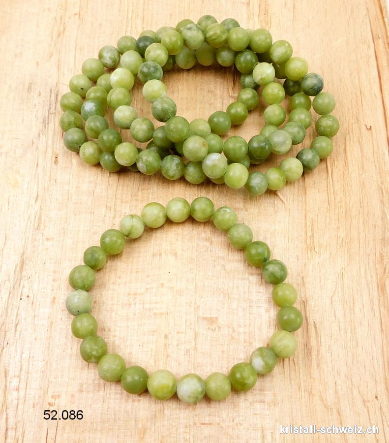 Armband Jade Serpentin 8-8,5 mm, elastisch 18 cm. Grösse M