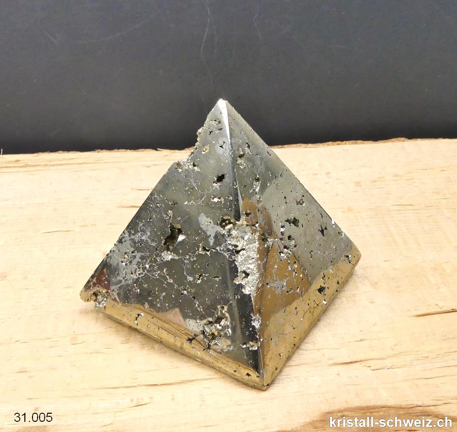 Pyramid Pyrit aus Peru, Basis 6,3 cm x H. 6 cm. Einzelstück 407 Gramm