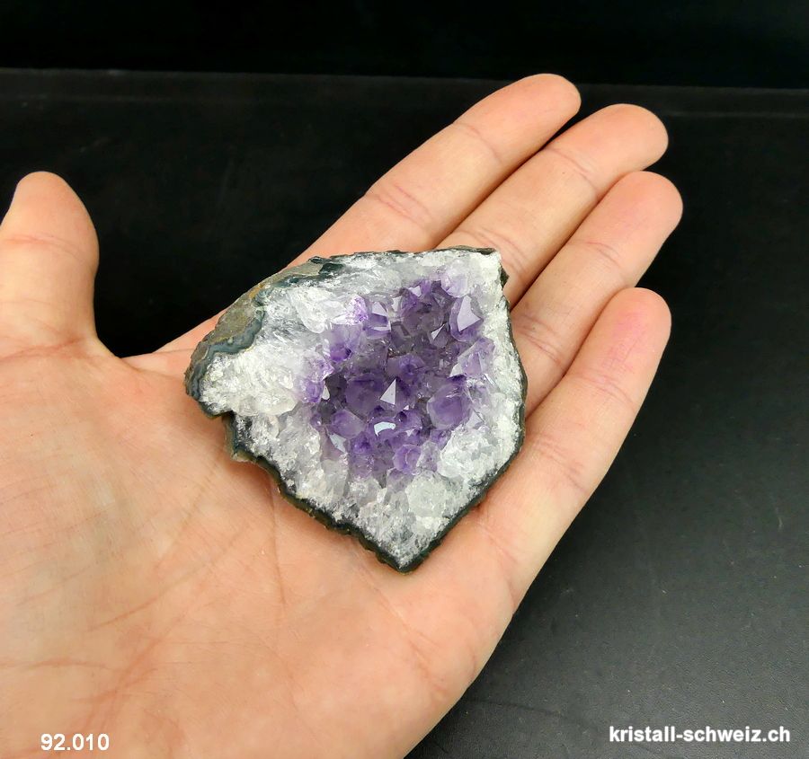 Amethyst aus Brasil, Gruppe 5,3 x 4,8 cm. Unikat