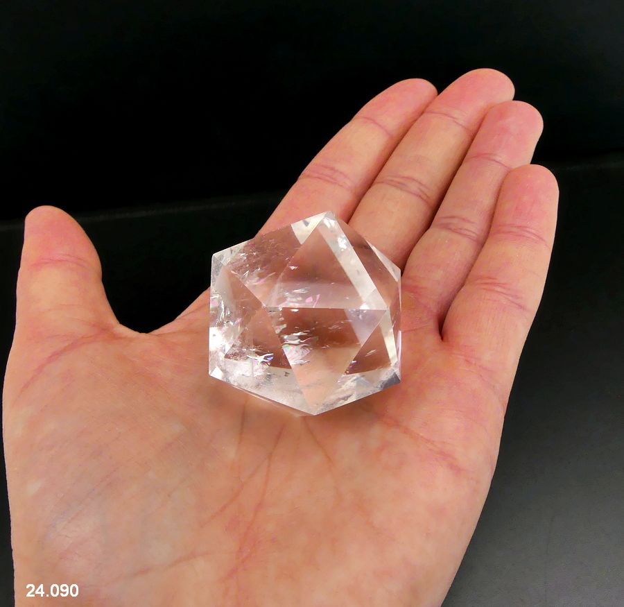 Ikosaeder Bergkristall 4,2 cm. Einzelstück