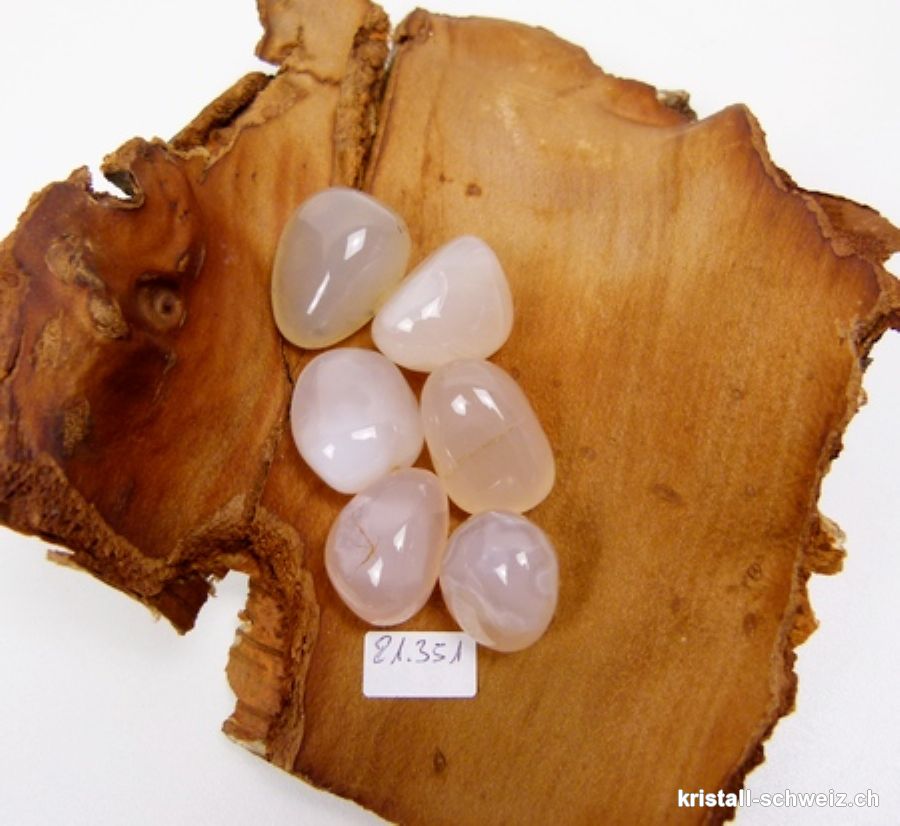 Chalcedon Beige-Rosa 2 bis 3 cm. Größe M