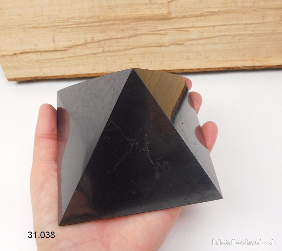 Pyramid Schungit 10 cm x H. 6,5 cm, 550 - 600 Gramm