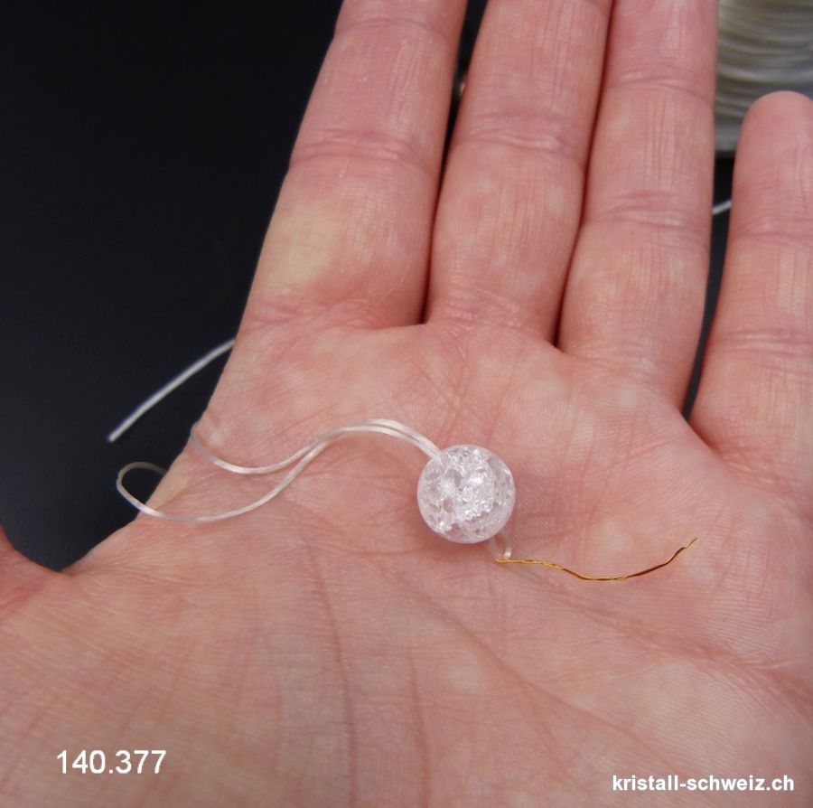 Kupferdraht  0,1 mm, ca. 10 Meter. Um das Opalon-Gummifaden durch die Perlen zu führen