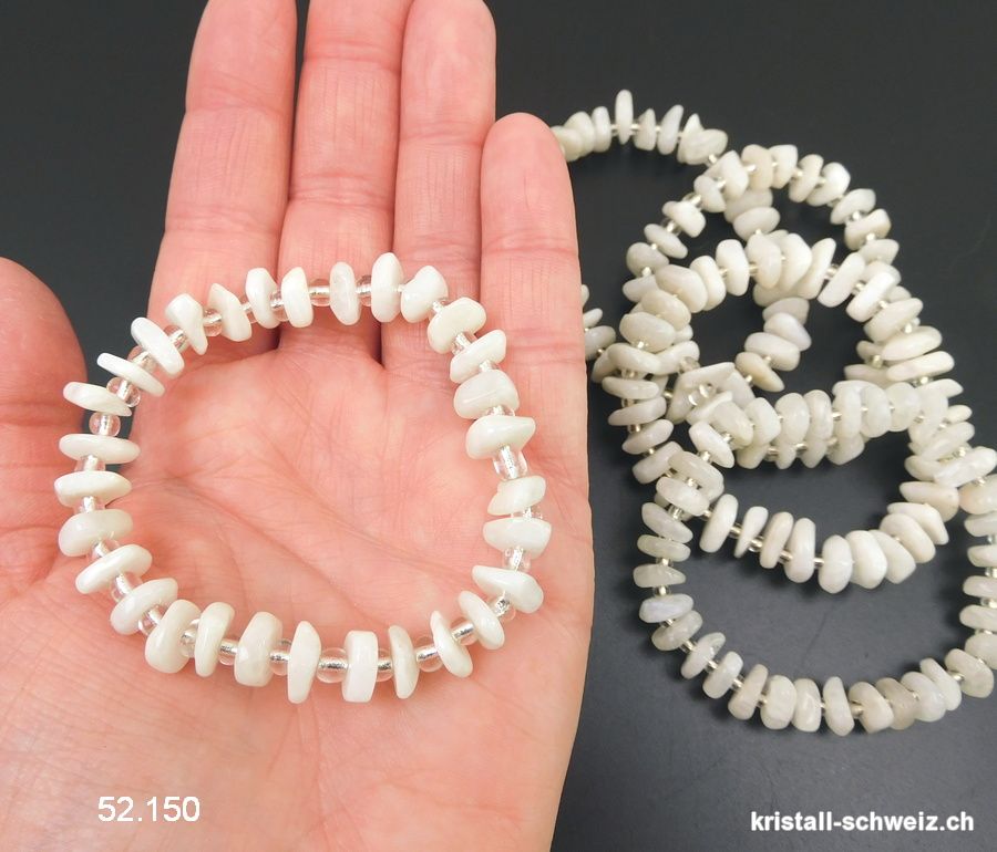 Armband Mondstein creme 8 - 10 mm / 17 - 17,5 cm. Grösse S